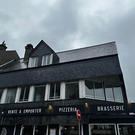 Captain Yoo - La Perle, Vue Sur *